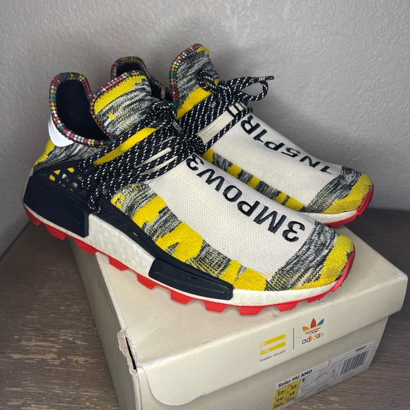 Adidas nmd hu pharrell